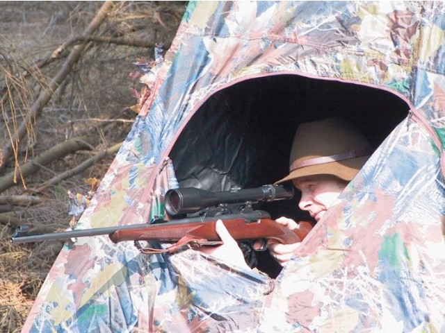 Camouflage tent B