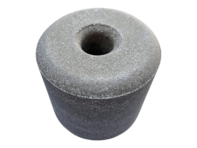 DOBRODEJ licking stone for game - 2 kg