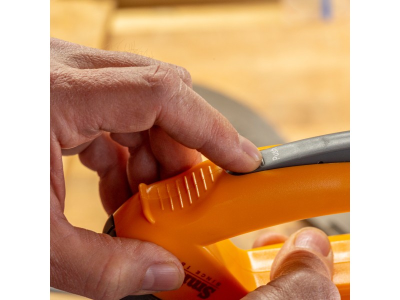 Sharpener for knives, machetes, axes SMITH'S Axe and Machete Sharpener