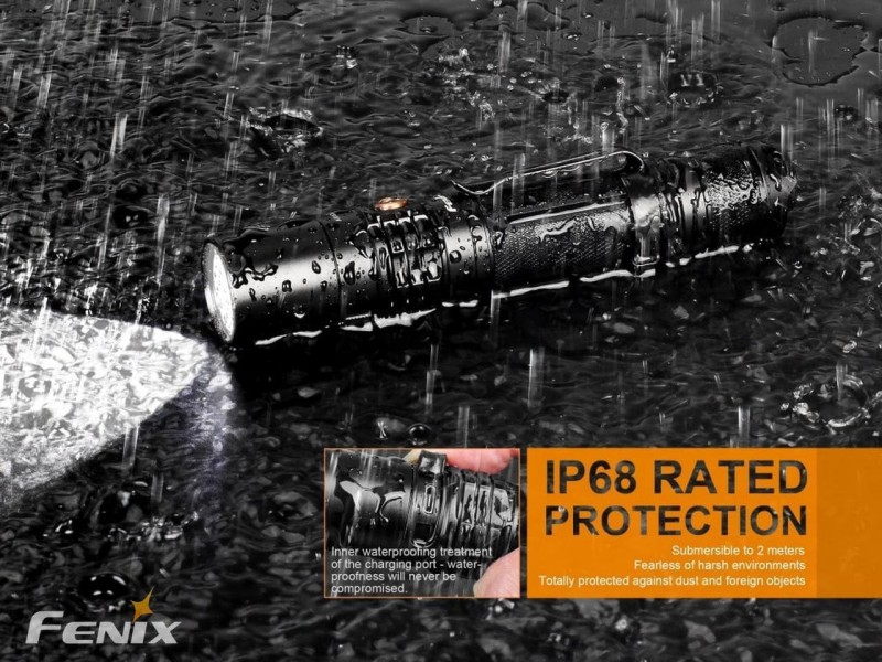 Rechargeable flashlight FENIX UC35 V2.0